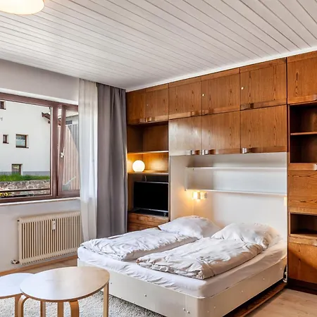 Haus Excelsior 17 Daire Seefeld in Tirol